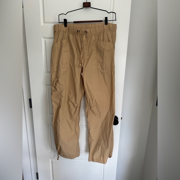 Aerie Tan Cargo Track Pants Relaxed Fit Joggers - Picture 1 of 4
